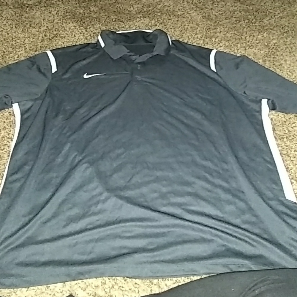 NWT mens nike polo